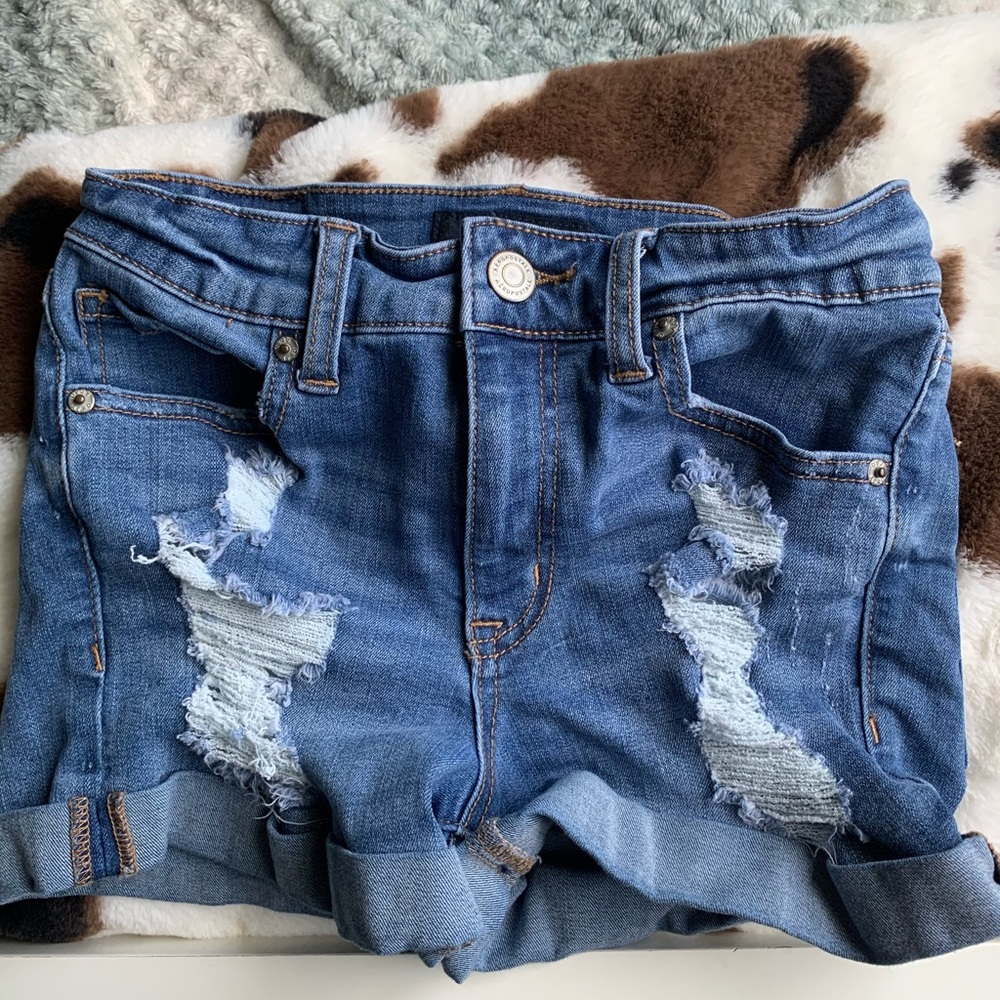 Aeropostale high-rise jean shorts